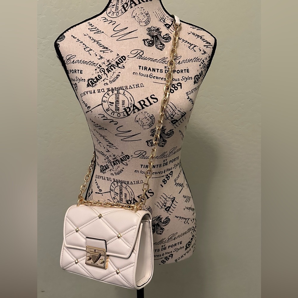 NWT 100% AUTHENTIC MICHAEL KORS Sm Flap SERENA bag.